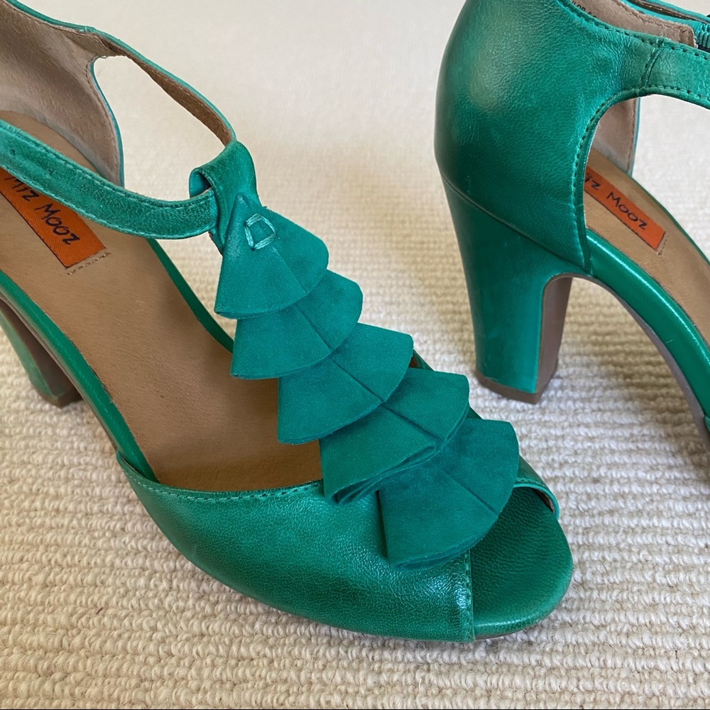 Mix Mooz Women's Size 6.5 Sailor Green Leather Open Toe Ruffle High Heel Sandals